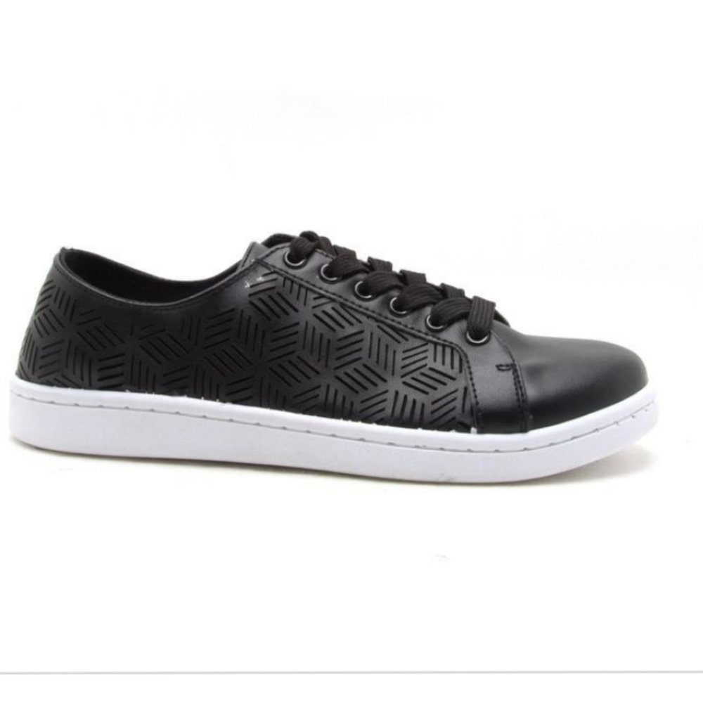 🚨 BLACK LASER CUT SNEAKER🚨 - Picture 3 of 3